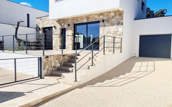 Maison à vendre    5 pièces •  Aubais