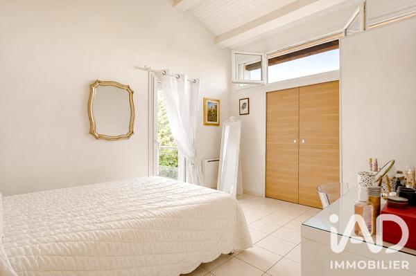 Maison à vendre 7 pièces 275 m² Carnoux-en-Provence