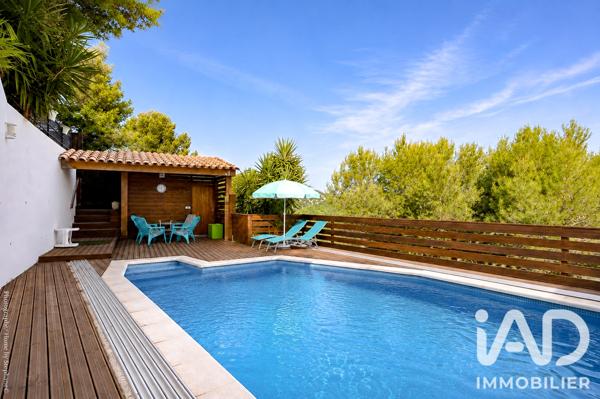 Maison à vendre 7 pièces 275 m² Carnoux-en-Provence