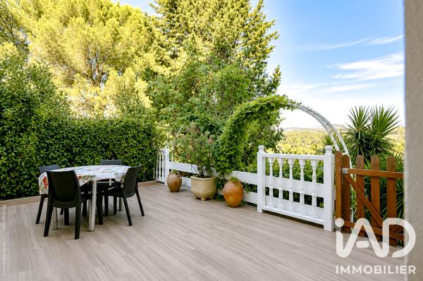 Maison à vendre 7 pièces 275 m² Carnoux-en-Provence