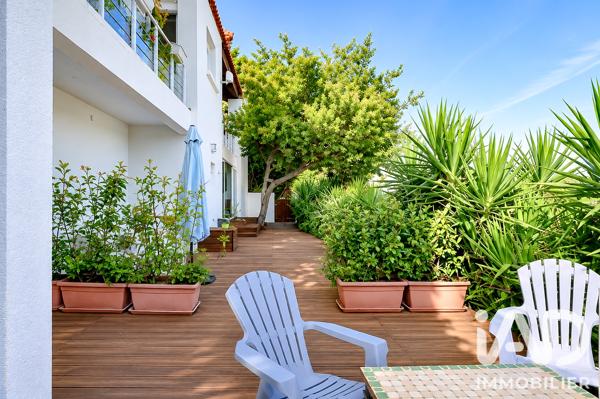 Maison à vendre 7 pièces 275 m² Carnoux-en-Provence
