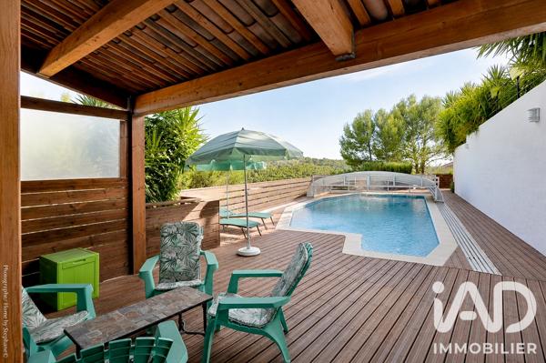 Maison à vendre 7 pièces 275 m² Carnoux-en-Provence