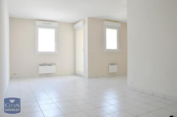 Appartement à louer 2 pièces 49.97m²