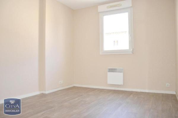 Appartement à louer 2 pièces 49.97m²