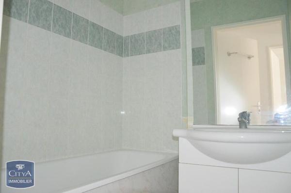 Appartement à louer 2 pièces 49.97m²