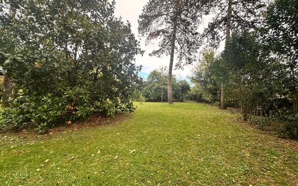 Terrain à vendre    Saintes