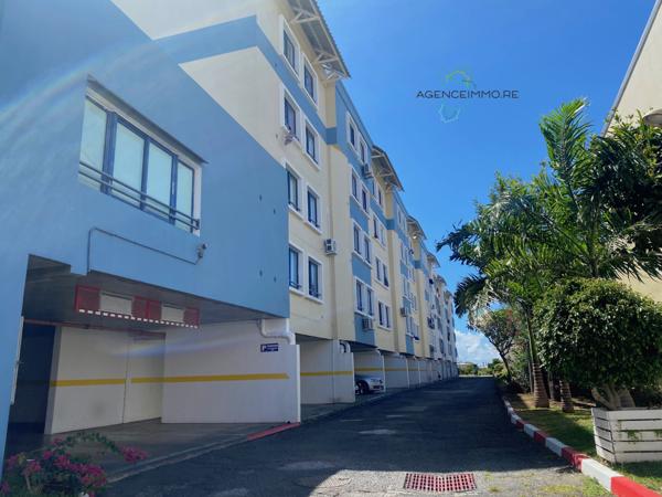 Studio meublé de 21m2 Rés. SCRIBES1 À Ste Clotilde