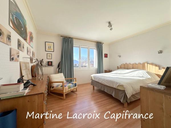 Dpt SARTHE (72), à vendre LA FERTÉ-BERNARD - MAISON CONTEMPORAINE P6 de 135 m² - Terrain de 741 M²