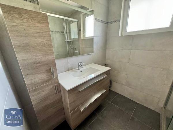 Appartement à louer 4 pièces 91.34m²