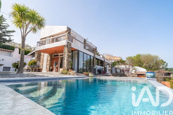 Maison à vendre 6 pièces 175 m² Le Beausset