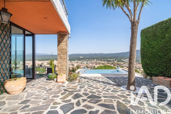 Maison à vendre 6 pièces 175 m² Le Beausset