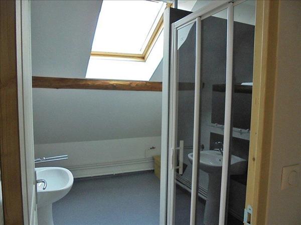 Location                                                      Appartement
                        
                     2 pièces                      49 m2                     à Raon-l'Étape