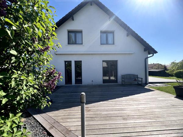 Maison au calme avec 2 terrasses accès de plain pied