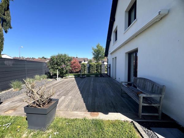 Maison au calme avec 2 terrasses accès de plain pied