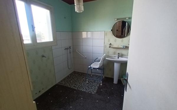 Maison à vendre    4 pièces •  Arbus