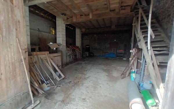 Maison à vendre    4 pièces •  Arbus