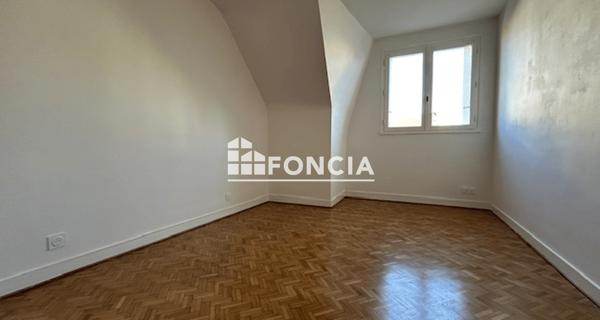 Location Appartement 2 pièces 46.18 m² - Douarnenez 29100
