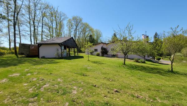 Maison d'architecte sur domaine "forestier" à Dourdan / 6 pièces / 140 m2 habitable (210 m² utile)