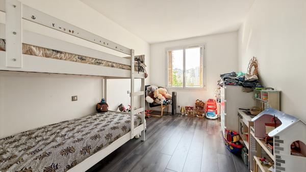 Appartement Boulogne Billancourt 3 pièce(s) 56.77 m2