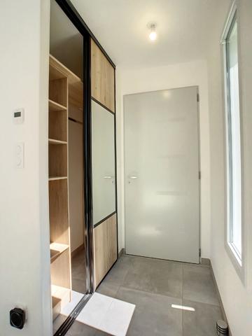 A louer SENDETS Maison contemporaine avec 3 chambres et un bureau sur terrain de 1568 m²