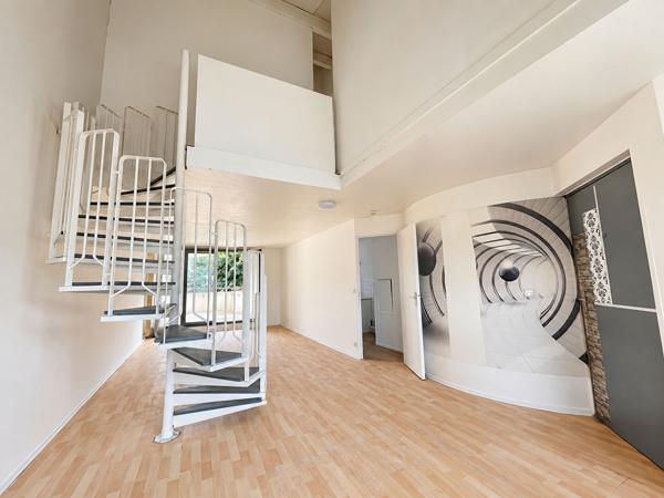 Appartement 4 pièces 2 chambres à louer à Savigny-le-Temple, secteur Gare