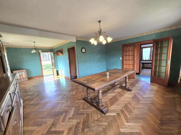 Pavillon indépendant sur sous sol avec terrain