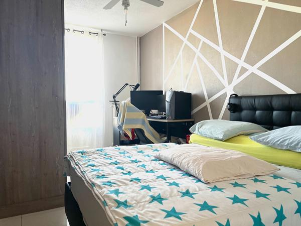 SAINT-JOSEPH - 13015 Appartement T3/4 avec deux balcons - Lumineux - stationnement libre