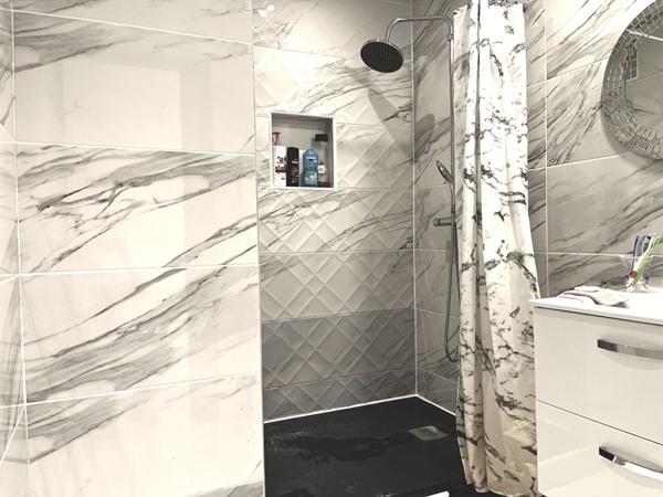 SAINT-JOSEPH - 13015 Appartement T3/4 avec deux balcons - Lumineux - stationnement libre