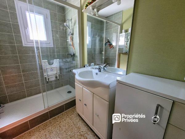 Maison Joyeuse 6 pièce(s) 152 m2