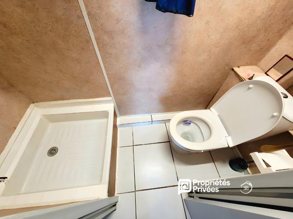 Maison Joyeuse 6 pièce(s) 152 m2