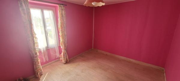 Maison 6 pièces – 141 m² environ à Besné (ref : 74364M)