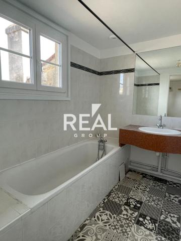 Appartement 2 pièces de 52 m² à vendre à Bordeaux – Hôtel De Ville / Pey-Berland