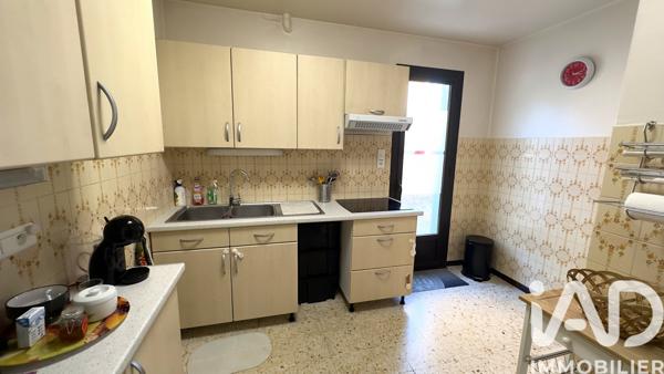 Maison à vendre 7 pièces 187 m² Hyères