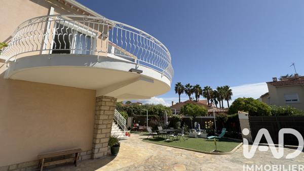Maison à vendre 7 pièces 187 m² Hyères
