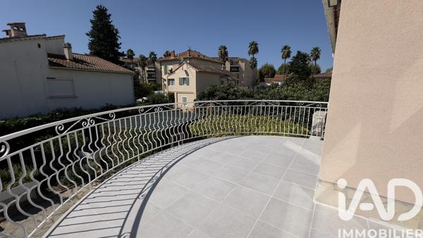 Maison à vendre 7 pièces 187 m² Hyères