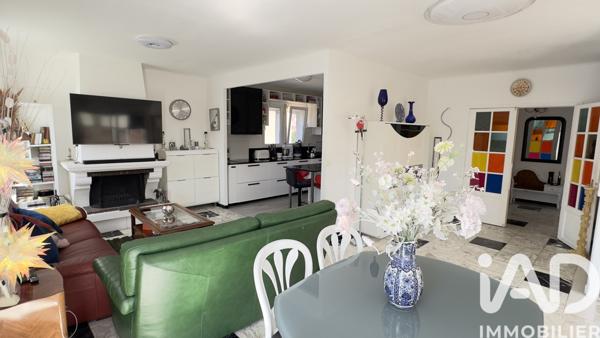 Maison à vendre 7 pièces 187 m² Hyères