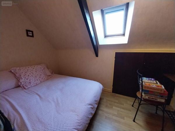 Maison à vendre à Pleumeleuc en Ille-et-Vilaine (35137), ref : 030/72961   
A proximité du bourg