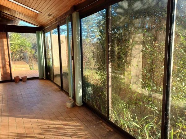 Charmante maison familiale d'environ 185 m² habitables et 80 m² de surface utile