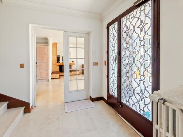 Émerainville (77184) 77184 - EMERAINVILLE - MALNOUE - MAISON FAMILIALE INDIVIDUELLE - 100M² - 5 PIÈCES - RARE SUR LE SECTEUR - LUMI