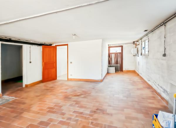 Émerainville (77184) 77184 - EMERAINVILLE - MALNOUE - MAISON FAMILIALE INDIVIDUELLE - 100M² - 5 PIÈCES - RARE SUR LE SECTEUR - LUMI