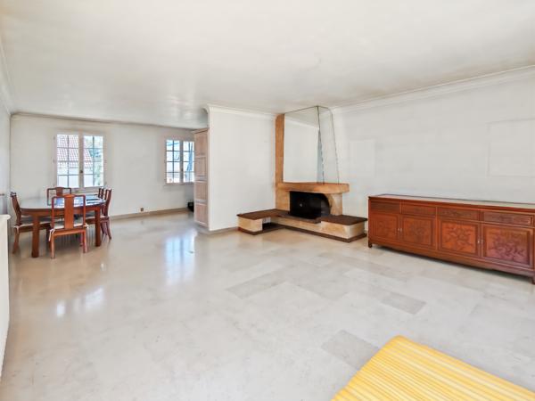 Émerainville (77184) 77184 - EMERAINVILLE - MALNOUE - MAISON FAMILIALE INDIVIDUELLE - 100M² - 5 PIÈCES - RARE SUR LE SECTEUR - LUMI