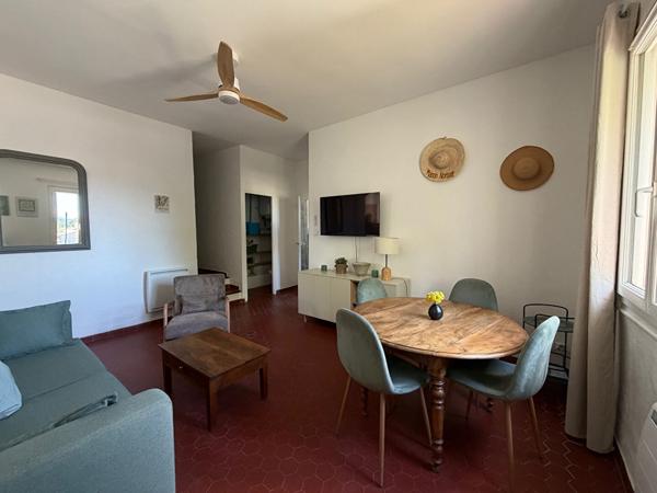 AIX EN PROVENCE -  A LOUER - MAGNIFIQUE T3 MEUBLE - RESIDENCE PISCINE