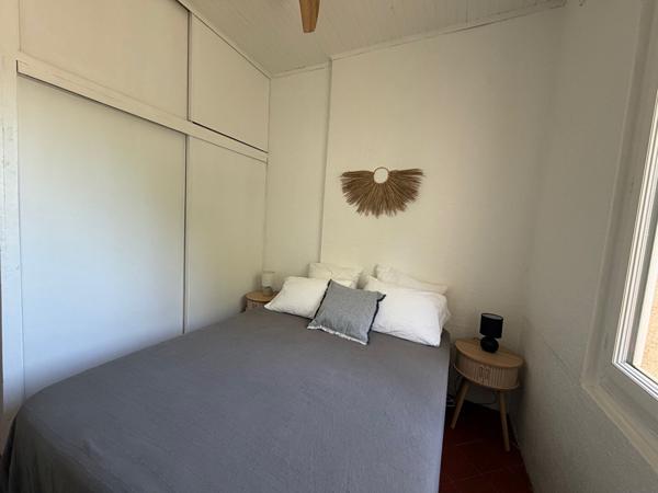 AIX EN PROVENCE -  A LOUER - MAGNIFIQUE T3 MEUBLE - RESIDENCE PISCINE