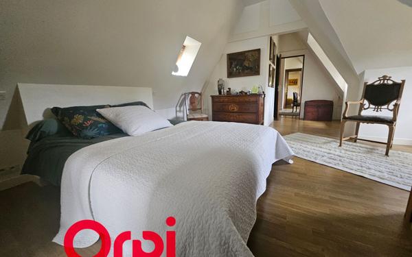 Maison à vendre    8 pièces •  Bernay