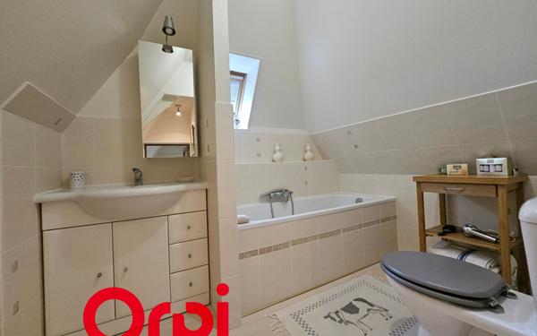 Maison à vendre    8 pièces •  Bernay