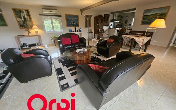 Maison à vendre    8 pièces •  Bernay