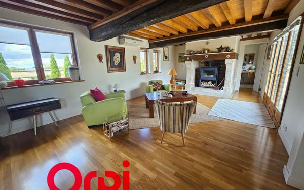 Maison à vendre    8 pièces •  Bernay