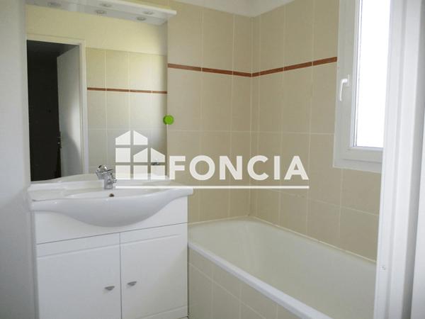 Location Appartement 3 pièces 57.48 m² - 1 RUE FERNAND LEGER Varennes-vauzelles 58640