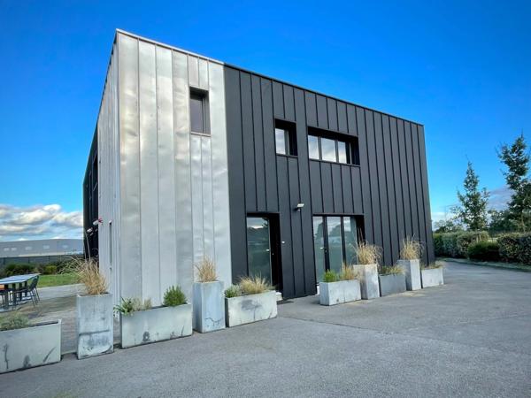 Maison à vendre 5 pièces CINTRE (35)