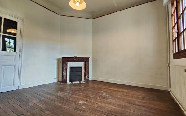 Maison à vendre    4 pièces • 100 m2 Chauny